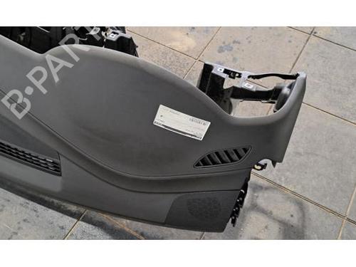 Dashboard AUDI A5 Sportback (8TA) 2.0 TDI | BP23623859C46 