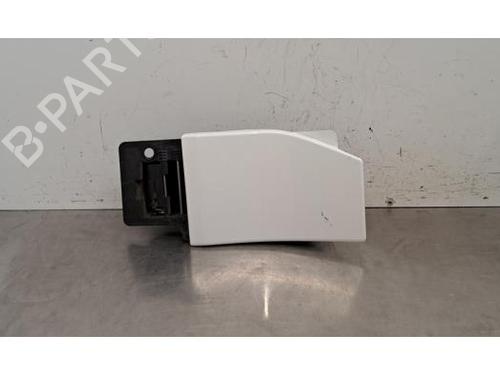 fuel-flap-renault-trafic-iii-van-fg_-2014-38003972 main image