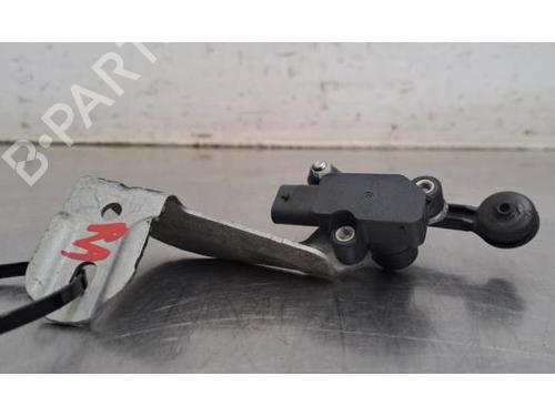 Used Electronic module Electronic module MERCEDES-BENZ G-CLASS (W463) G 400 d 4-matic (463.350) (330 hp) 35746644 35746644
