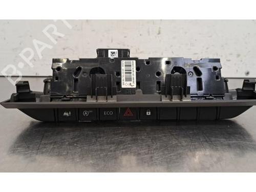 Used Warning switch Warning switch 37148342 37148342