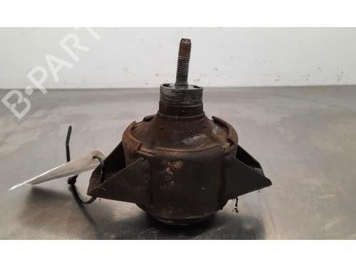 Used Engine mount LAND ROVER DEFENDER Station Wagon (L316) 2.5 Td5 4x4 (L316) (122 hp) 23623873