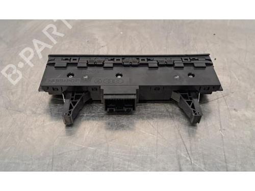 Warning switch AUDI A3 Limousine (8YS, 8YM) 30 TFSI Mild Hybrid | BP29879575I22