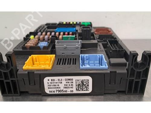 Fuse box CITROËN C3 III (SX) 1.5 BlueHDi 100 (SXYHYP, SXYHTU) | BP30054013E1