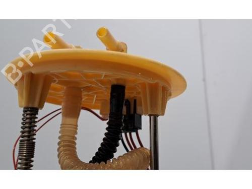 Fuel pump RENAULT MASTER III Van (FV) 2.3 dCi 135 FWD (FV0N, FV08, FV06, FV00, FV1S) | BP31273387M76