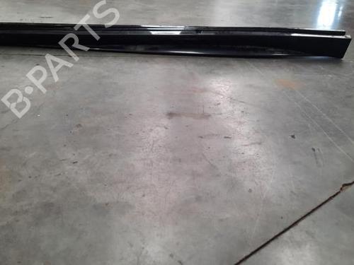 Venstre side kjol INFINITI Q30 2.2 D (170 hp) 20082384