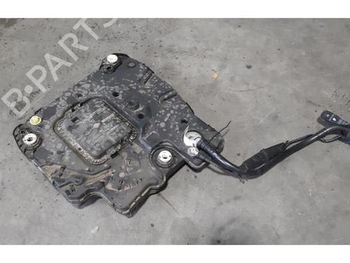 AdBlue tank CITROËN C4 III (BA_, BB_, BC_) BLUEHDI 110 (BBYHSA) 9833360380