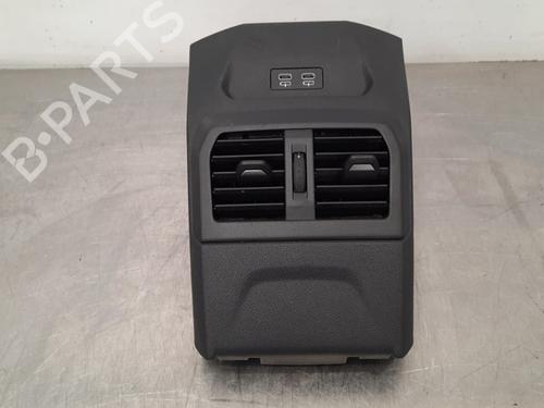 Luftventilen BMW 1 (F40) 120 i (178 hp) 16265023