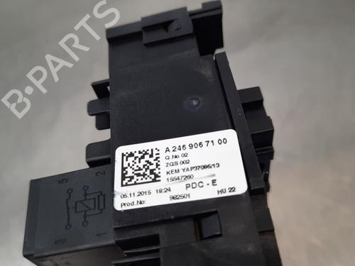 Fuse box MERCEDES-BENZ GLA-CLASS (X156) GLA 180 (156.942) | BP15025540E1 