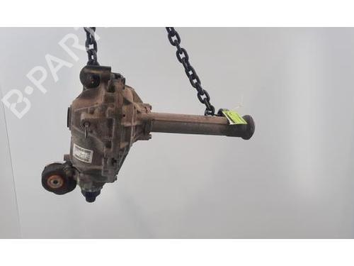 Used Front differential LAND ROVER DEFENDER Station Wagon (L663) P300 Si4 4x4 (300 hp) 32128839
