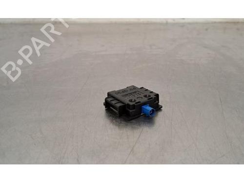 Used Electronic module PEUGEOT 5008 II (MC_, MJ_, MR_, M4_) 1.2 THP (MRHNYH, MRHNYW, MRHNSJ, MRHNSU, MRHNSM) (131 hp) 24821000