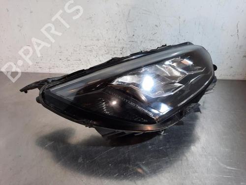 Right headlight PEUGEOT 208 II (UB_, UP_, UW_, UJ_) 1.5 BlueHDI 100 | BP30810413C29