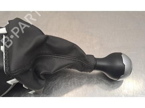 Gear lever ALFA ROMEO GIULIA (952_) 2.2 D (952AFA25, 952AFM25, 952ALA25) | BP33859589M90 - Image 4