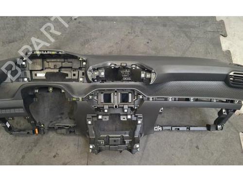 Used Dashboard Dashboard PEUGEOT 208 II (UB_, UP_, UW_, UJ_) 1.2 PureTech 75 (75 hp) 40065677 40065677