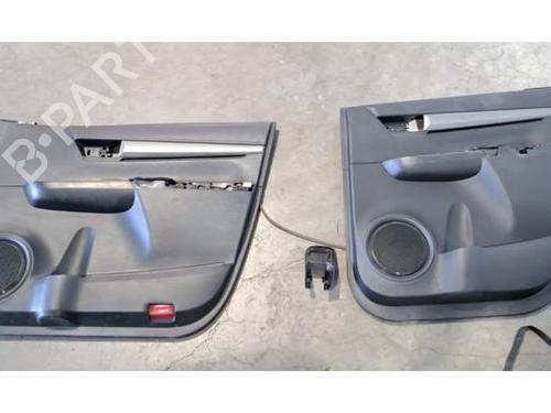 Seats set TOYOTA HILUX VIII Pickup (_N1_) 2.8 TD 4WD (GUN126) | BP28081637C78 