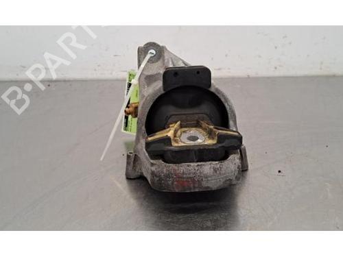 Used Engine mount AUDI A4 B9 (8W2, 8WC) 2.0 TDI (150 hp) 27187254