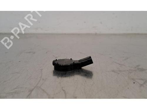 Used Electronic module OPEL VIVARO C Van (K0) 2.0 (122 hp) 28006109