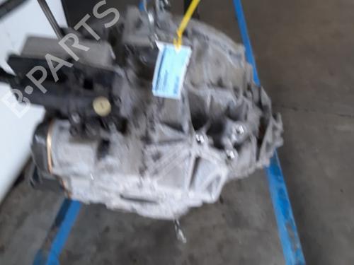 Gearbox MERCEDES-BENZ GLA-CLASS (X156) GLA 180 (156.942) | BP15787926M3 