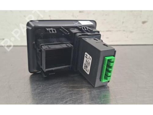 Switch LAND ROVER DEFENDER Van (L663) 3.0 D250 MHEV 4x4 | BP39495533I30 - Image 3