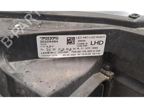 Right headlight VOLVO V40 Hatchback (525) D2 | BP33750928C29 - Image 3