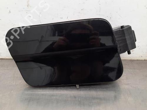Used Fuel flap PEUGEOT 5008 II (MC_, MJ_, MR_, M4_) 1.2 THP (MRHNYH, MRHNYW, MRHNSJ, MRHNSU, MRHNSM) (131 hp) 23601064