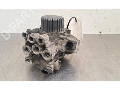 Used Electronic module Electronic module 38157944 38157944