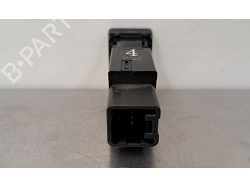 Other TOYOTA HILUX VIII Pickup (_N1_) 2.8 TD 4WD (GUN126) | BP29389013O1 