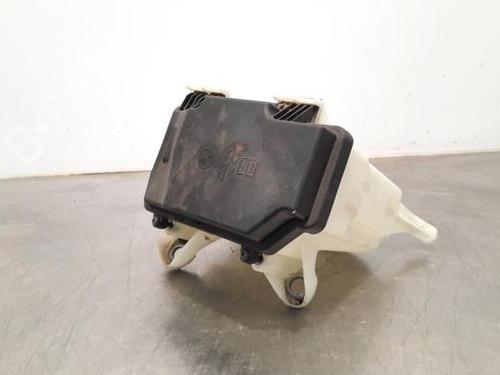Used Fuse box MERCEDES-BENZ C-CLASS (W205) C 250 BlueTEC / d (205.008, 205.006) (204 hp) 17114888