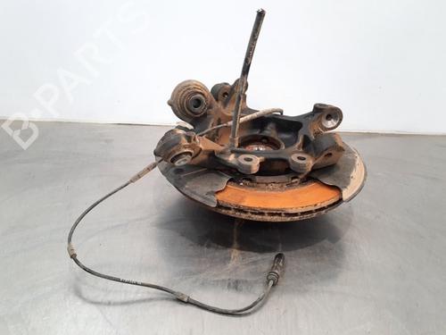 Used Left rear steering knuckle BMW 3 (F30, F80) 318 d (136 hp) 10899535