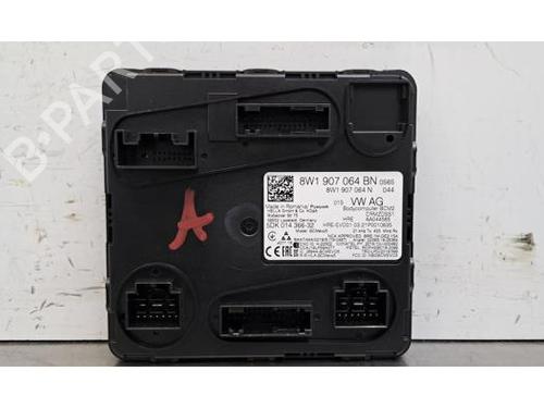 Used Electronic module Electronic module AUDI A4 B9 Avant (8W5, 8WD) 30 TDI Mild Hybrid (136 hp) 36099785 36099785