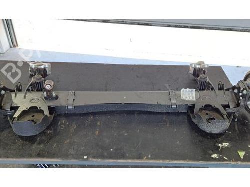 Used Rear axle CITROËN C4 III (BA_, BB_, BC_) ë-C4 (BCZKWC) (156 hp) 30605040