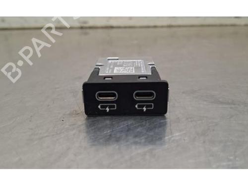 Used Electronic module Electronic module BMW 3 (G20, G80, G28) M3 Competition xDrive (510 hp) 40065836 40065836