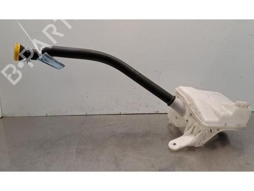 Used Windscreen washer tank Windscreen washer tank 37083127 37083127