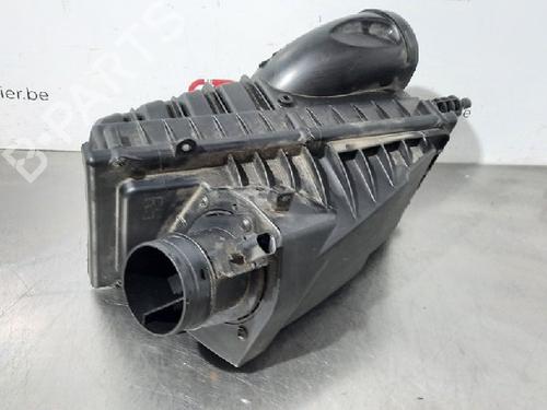 Used Air filter box LAND ROVER RANGE ROVER SPORT II (L494) 3.0 SDV6 4x4 (306 hp) 10882748