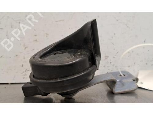 horn-audi-a1-8x1-8xk-2010-2011-2012-2013-2014-2015-2016-2017-2018-2019-36343392 main image