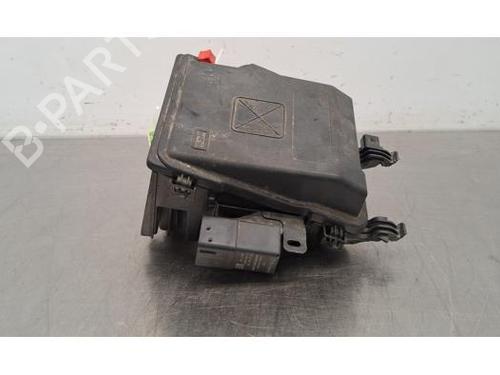 Used Fuse box PEUGEOT PARTNER Box Body/MPV (K9) 1.5 BlueHDi 100 (102 hp) 27187351