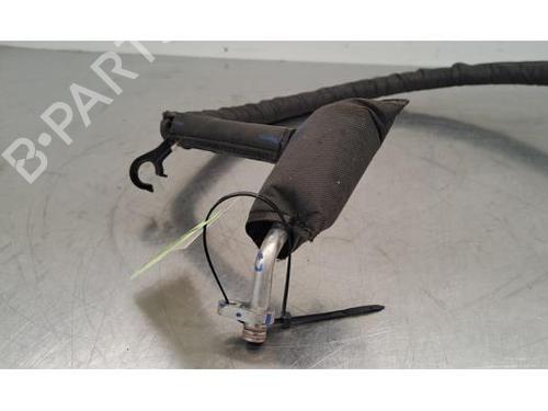 AC pipe PEUGEOT 308 III (FB_, FH_, FP_, F3_, FM_) e-308 (FMZKWZ) | BP28014215M126 