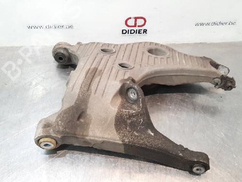 Used Right rear suspension arm LAND ROVER DISCOVERY V (L462) 2.0 Td4 4x4 (180 hp) 15022107