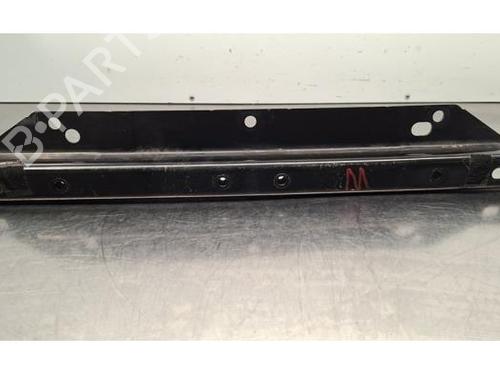 Used Support LAND ROVER DEFENDER Station Wagon (L663) P300 Si4 4x4 (300 hp) 32128800