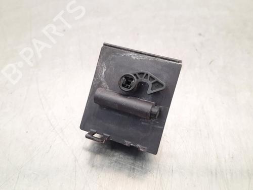 Fuel door actuator MERCEDES-BENZ C-CLASS Coupe (C205) C 180 (205.340) | BP17112785E18 