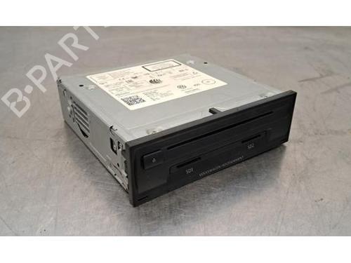 Used Radio VW GOLF VII Variant (BA5, BV5) 1.6 TDI (110 hp) 23639137