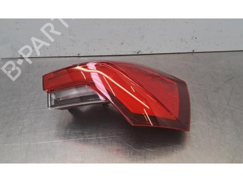 Used Right taillight Right taillight 37252037 37252037