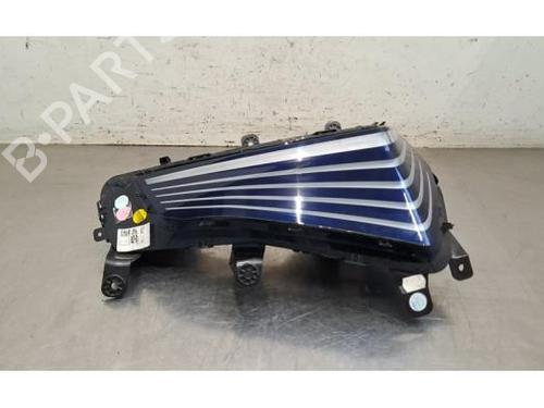 Used Right daytime light Right daytime light DS DS 7 Crossback (J4_, JR_, JC_) E-TENSE 225 (J4DGZU, J45GQU) (224 hp) 40202206 40202206