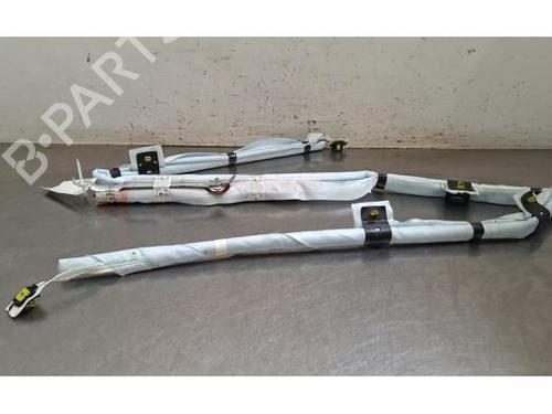 left-curtain-airbag-mercedes-benz-cla-c118-2019-37861881 main image
