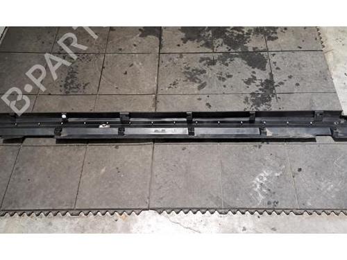 Venstre sidekjole VOLVO XC40 (536) T4 | BP31843053C115 