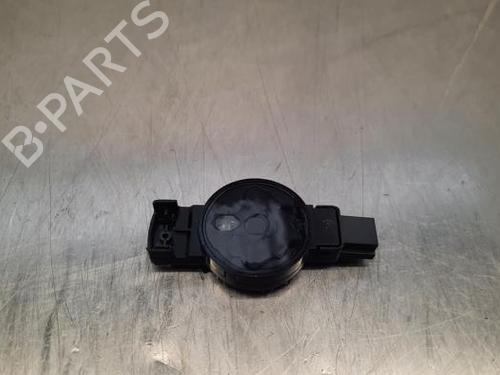 Used Electronic module BMW 1 (F40) 118 d (150 hp) 23633444