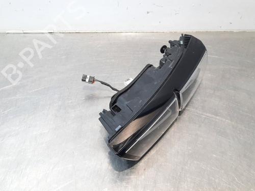 Used Left taillight PEUGEOT 308 III (FB_, FH_, FP_, F3_, FM_) BlueHDi 130 (FBYHZL, FBYHZT) (131 hp) 15236187