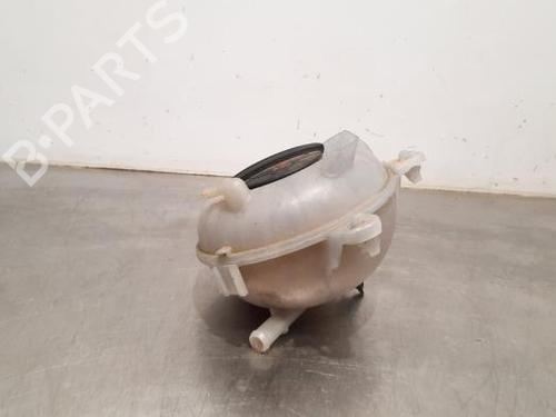 Used Expansion tank AUDI A3 Sportback (8VA, 8VF) 2.0 TDI (150 hp) 23583950