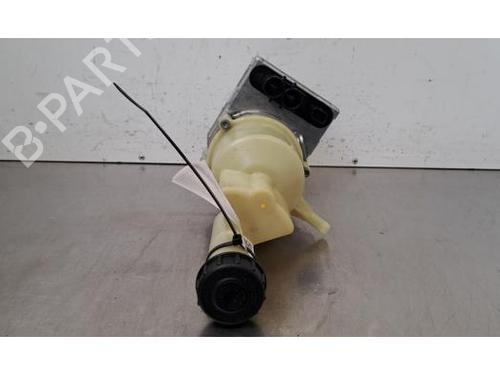 Used Steering pump Steering pump 38313142 38313142