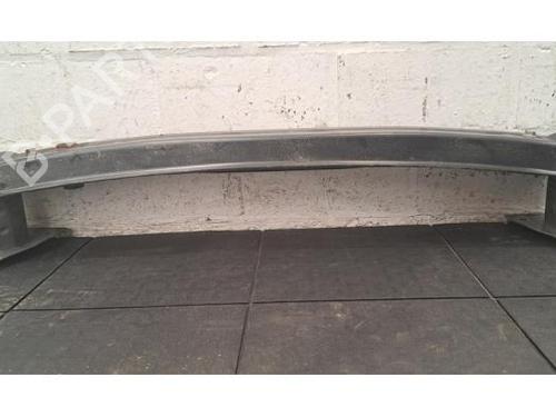 Used Rear bumper reinforcement TOYOTA COROLLA Estate (_E21_) 1.8 Hybrid (ZWE211) (122 hp) 28089429