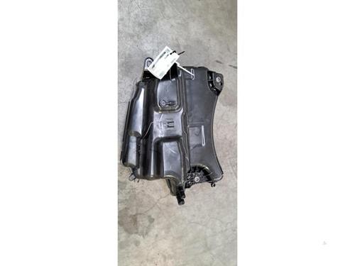 Used AdBlue tank AdBlue tank VW GOLF VIII Variant (CG5, DB5) 2.0 TDI (116 hp) 33561167 33561167